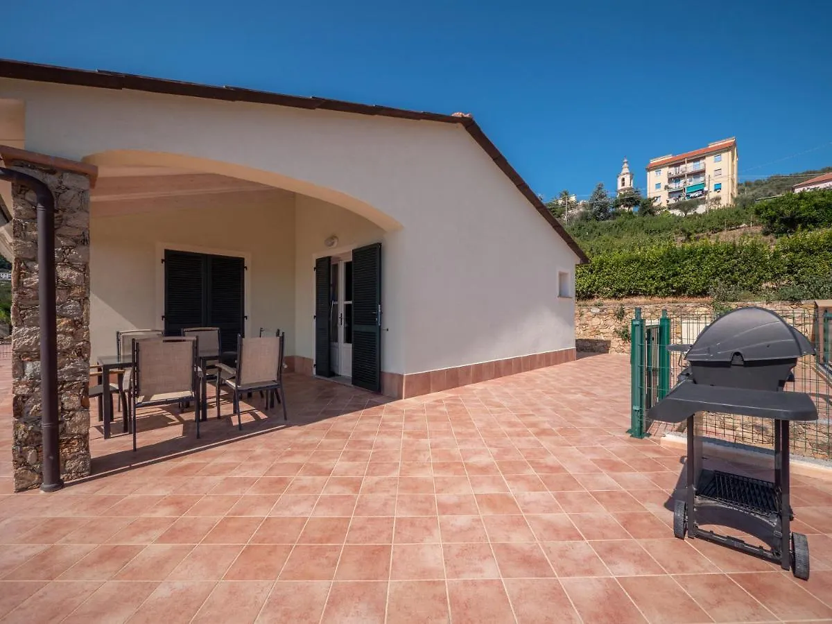 Residence Villa il Casale appartementi wellness e piscina riscaldata Tovo San Giacomo 0*,  Italia