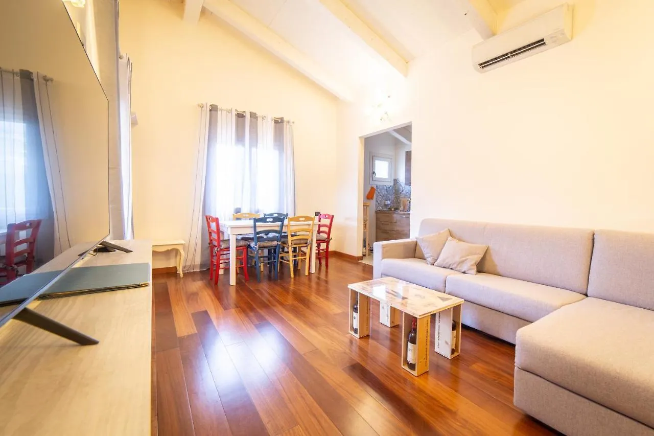 Residence Villa il Casale appartementi wellness e piscina riscaldata Tovo San Giacomo Appartamento