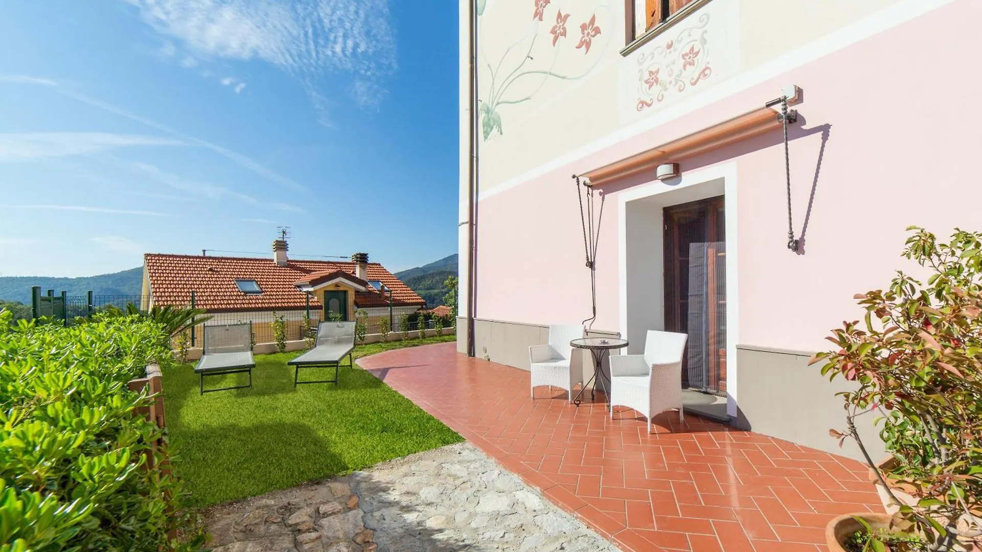 Residence Villa il Casale appartementi wellness e piscina riscaldata Tovo San Giacomo