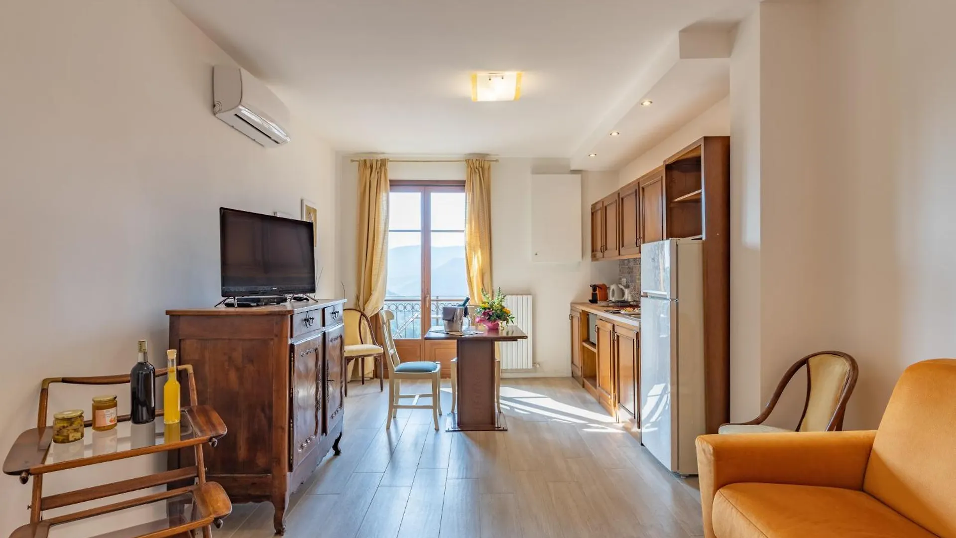Residence Villa il Casale appartementi wellness e piscina riscaldata Tovo San Giacomo Italia
