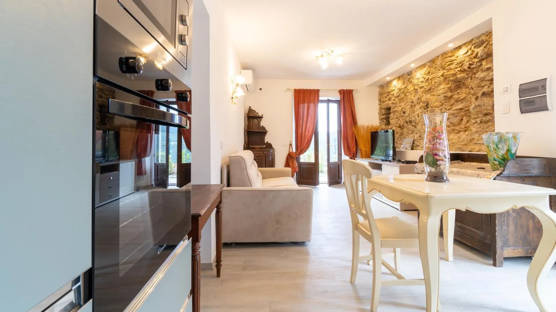 Apartment Residence Villa Il Casale - Appartamenti Wellness E Piscina Riscaldata Italy